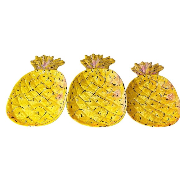Outdoor Collection Yellow Pineapple Shaped MELAMINE Serving Bowl/Tray Set of 3 - Picture 1 of 12